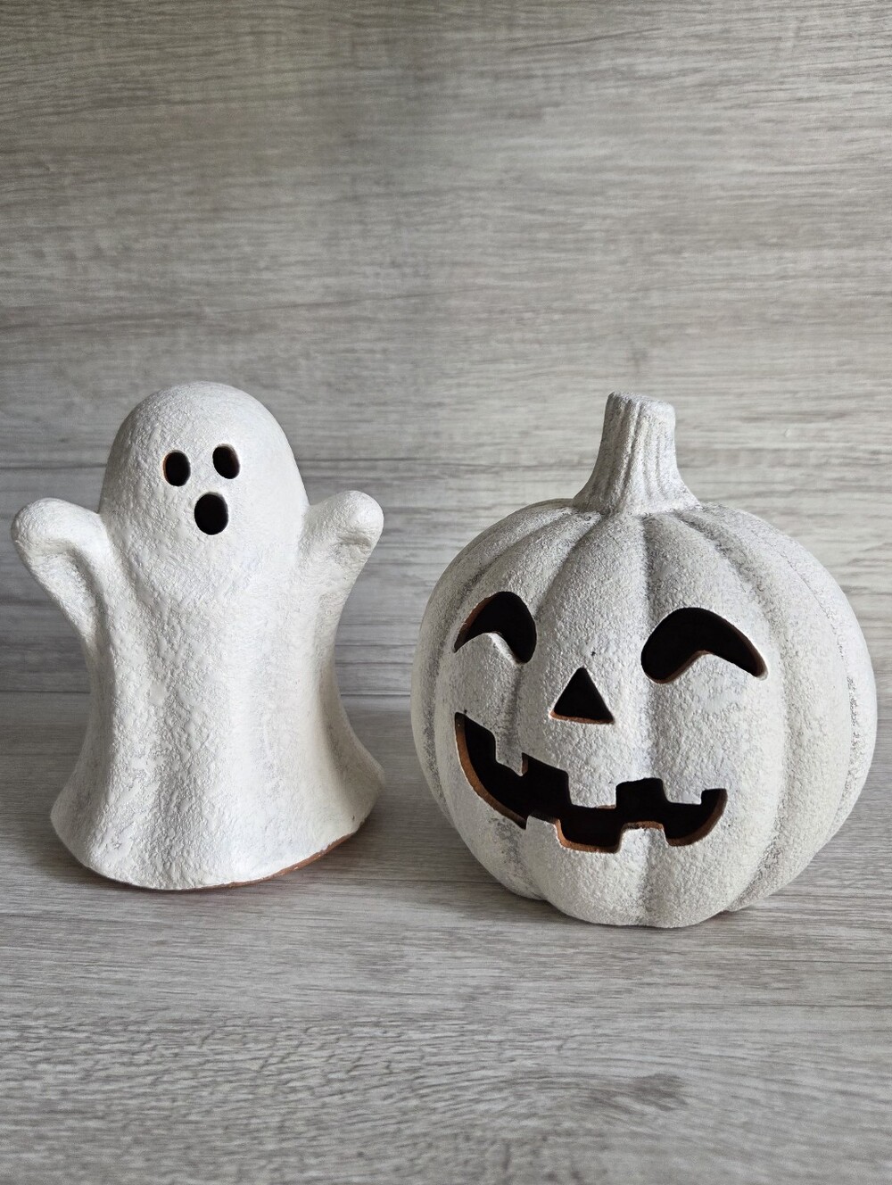 Hyde and EEK! Halloween Small Terracotta Jack-o'-lantern Pumpkin and Ghost Decor